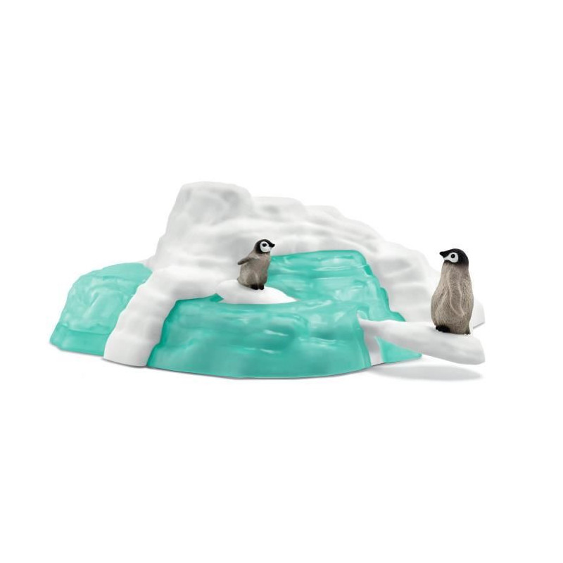 Schleich 42661 Wild Life Penguin Family on the Ice Floe Figurines for