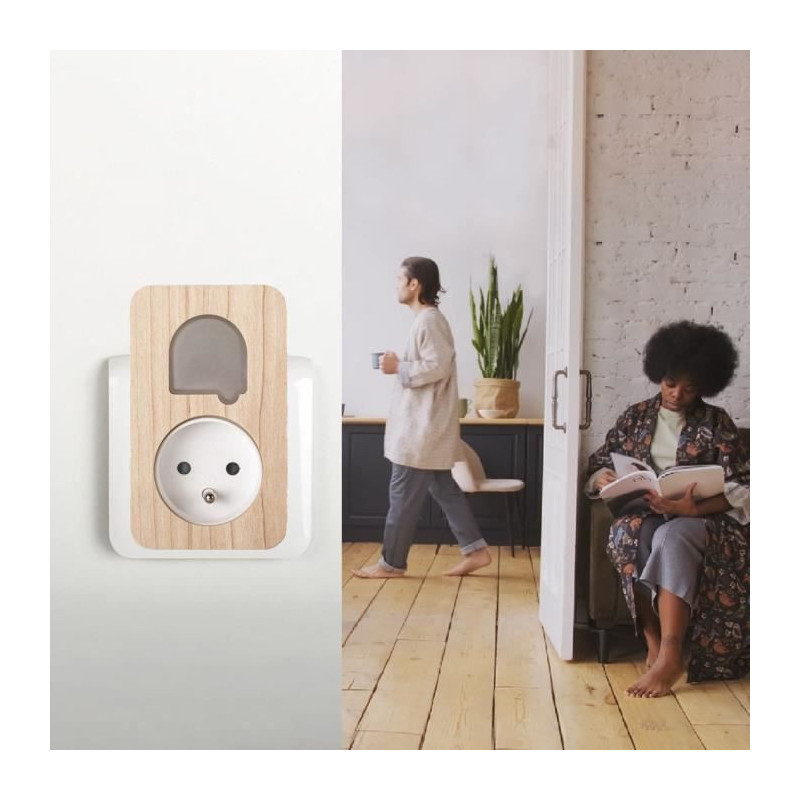 Wireless and battery-free doorbell with integrated socket - SCS SENTIN