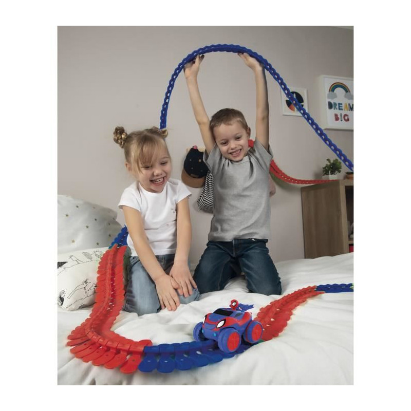 Spidey Flextreme Discovery Set - Batteries Included - 184 Flexible Tra