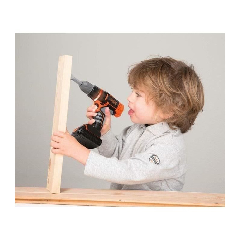 B+D ELECTRIC DRILL