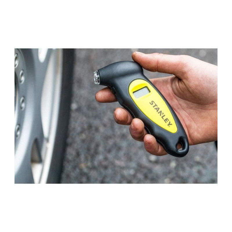 STANLEY - Digital Tire Pressure Tester - STHT80874-0 - Accuracy +/- 0.