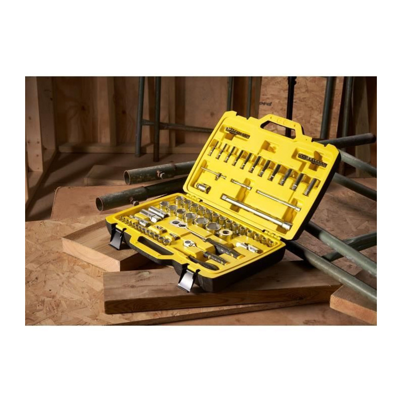 1/4 and 1/2 Stanley - FMMT82826-1 socket set with ratchet and fatmax l
