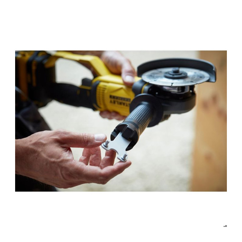125 mm grinder - 18V Lithium - 2 4Ah Batteries - STANLEY FATMAX V20 -