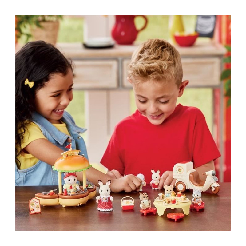 SYLVANIAN FAMILIES Food Playset - Hamburger Stand - Papa Cat Latte and