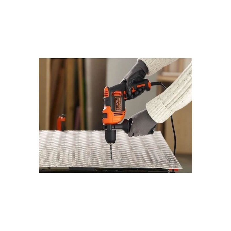 BLACK & DECKER Perceuse a percussion - 710 watts