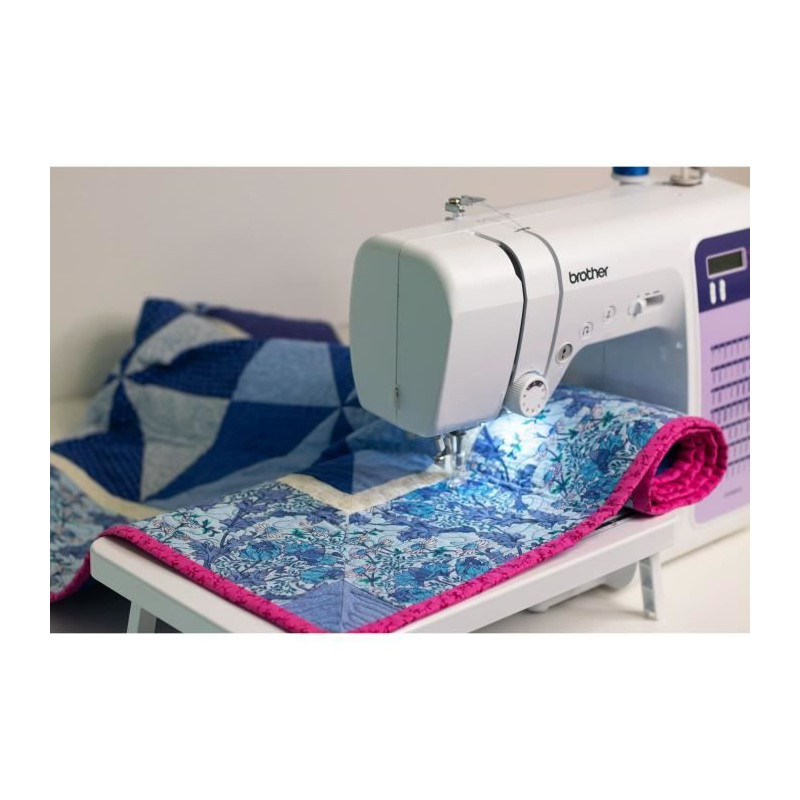 BROTHER FS70WTx Electronic sewing machine - 70 stitches - Needle threa