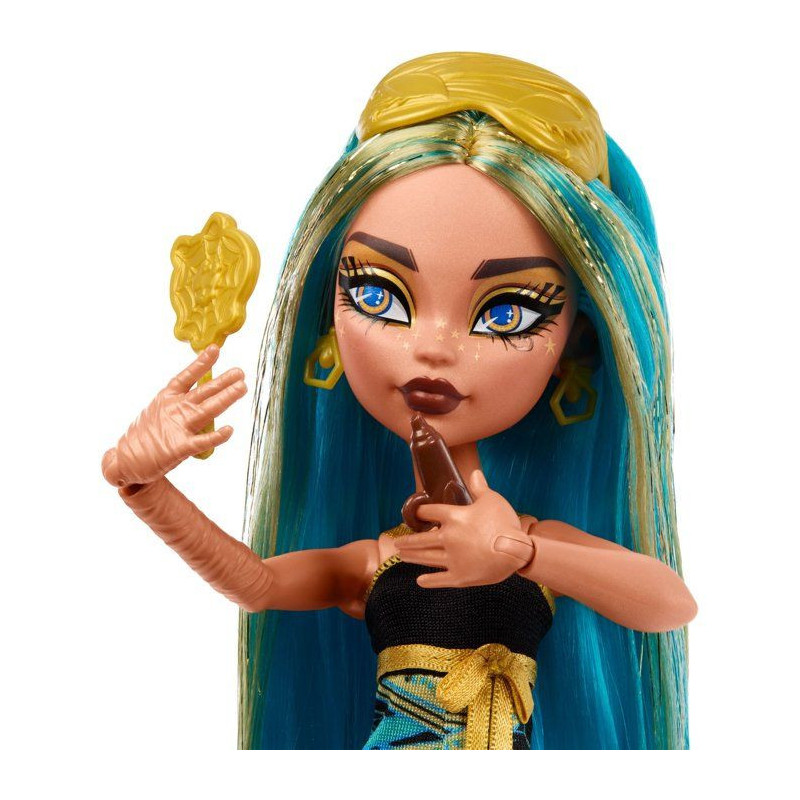 DOLL HIDDEN SECRETS ASST