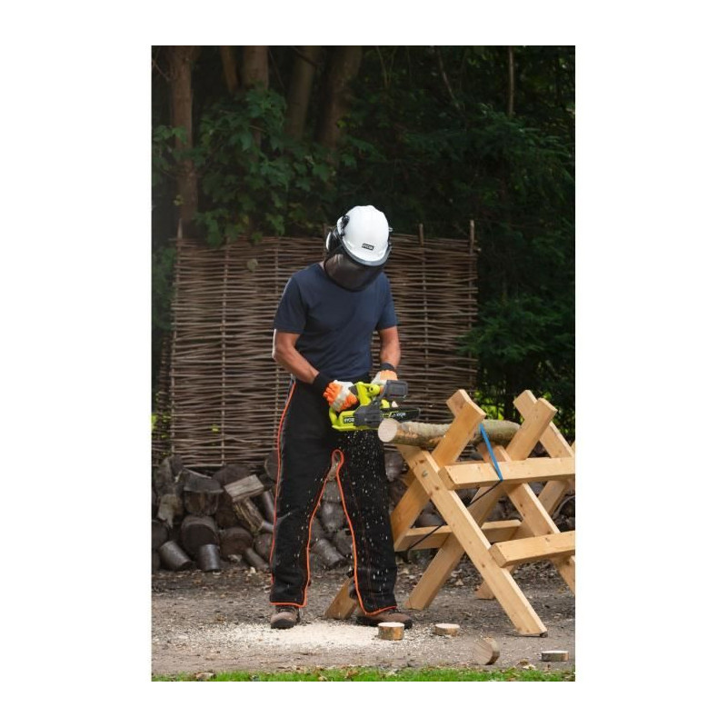 Compact cordless chainsaw 18v Ryobi One+ - Guide 20 cm - Delivered wit