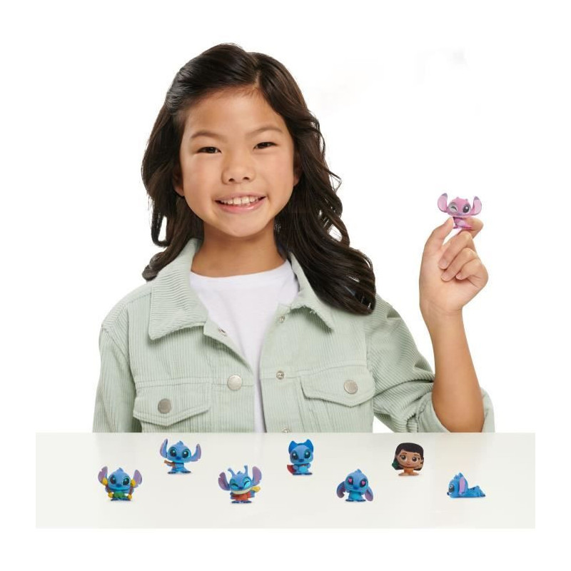 Collectible figurines - DISNEY - Stitch Collector's Box - 8 exclusive