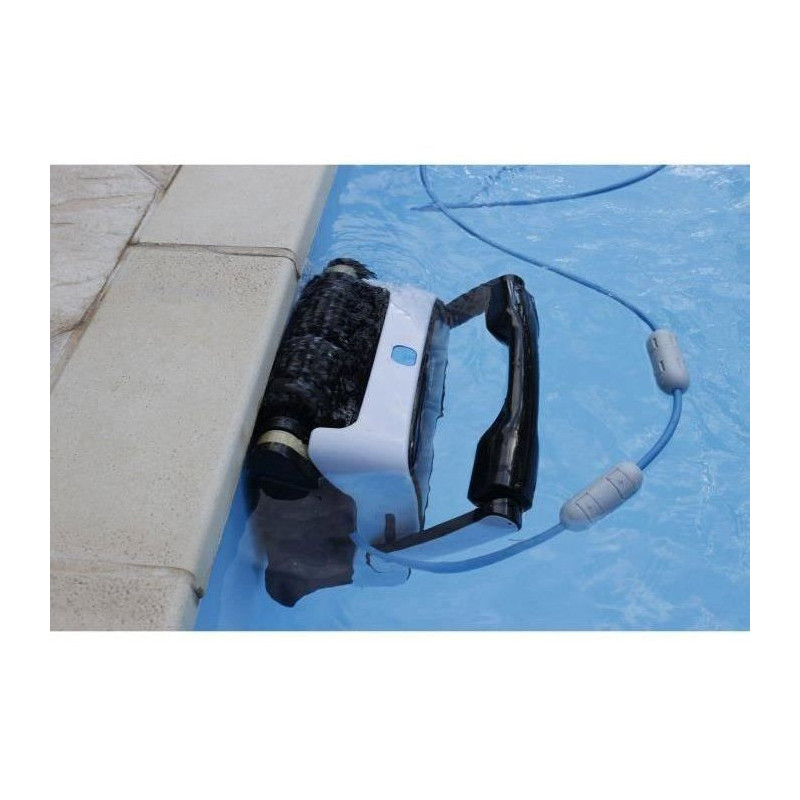 UBBINK Roboclean 3 pool cleaner