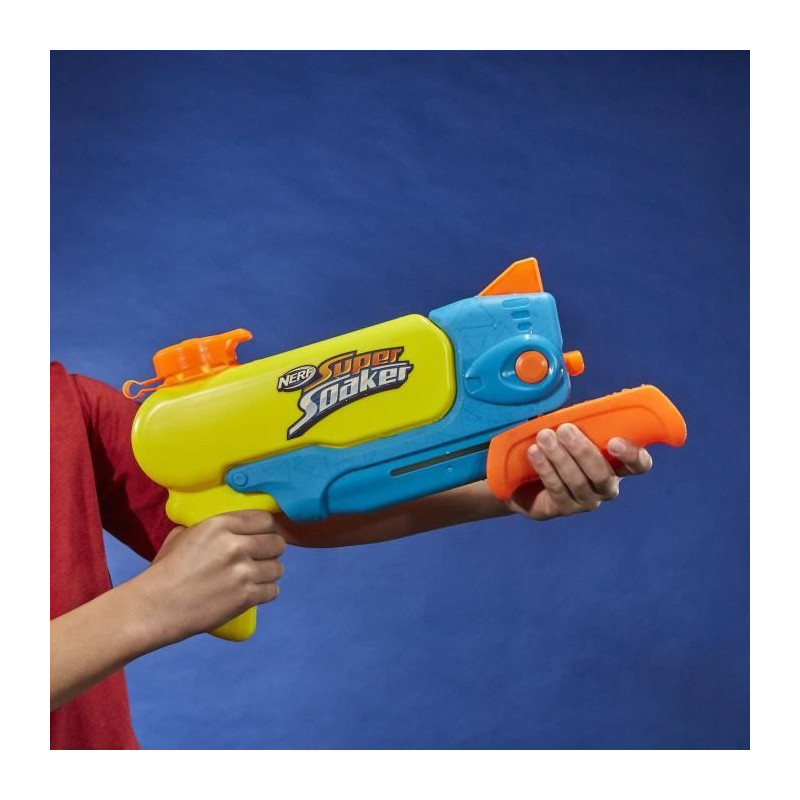 Nerf Super Soaker Wave Spray, Water blaster, the rotary nozzle creates