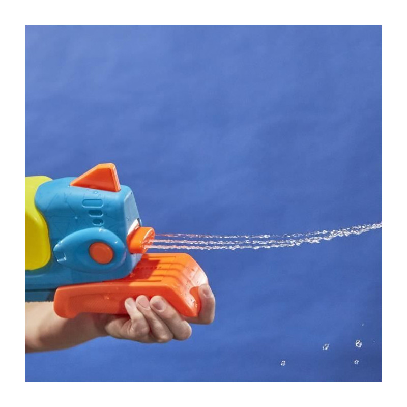 Nerf Super Soaker Wave Spray, Water blaster, the rotary nozzle creates