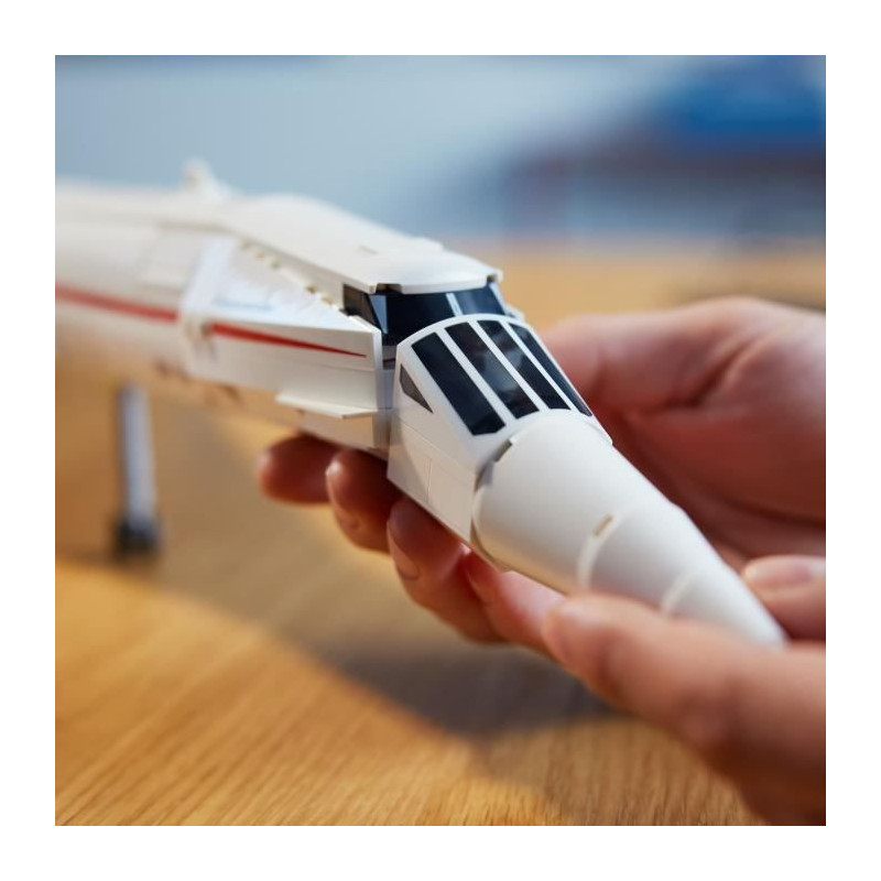 LEGO Icons Concorde, Airplane Model Building Kit for Adults, Aircraft