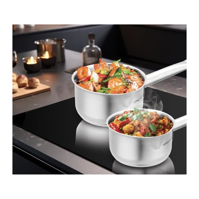 ARTHUR MARTIN Set de de 5 Casseroles - Acier inoxydable - Intérieur s