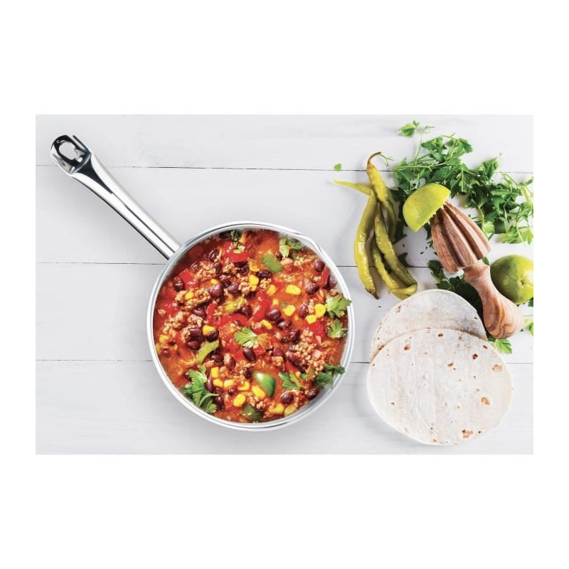 ARTHUR MARTIN Set de de 5 Casseroles - Acier inoxydable - Intérieur s