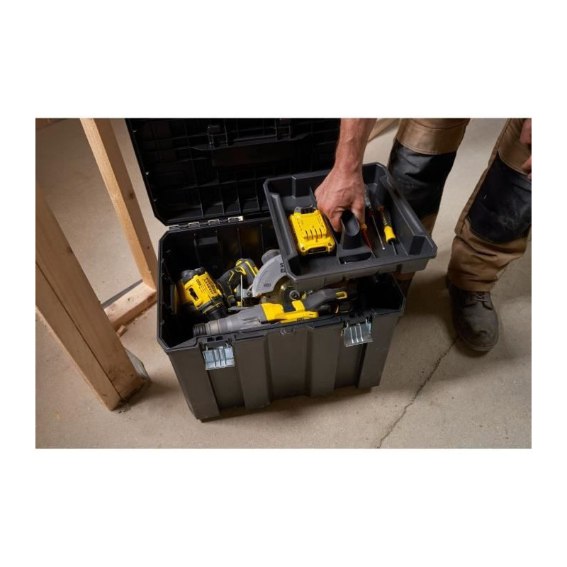 STANLEY Large Volume Mobile Chest with Telescopic Handle - FMST1-75753