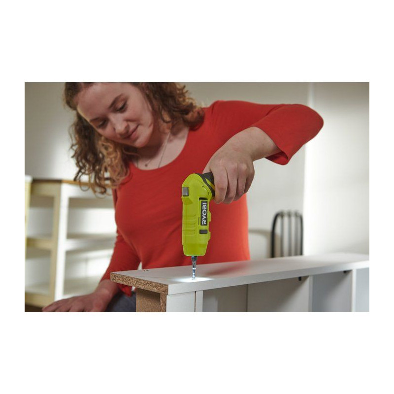 RYOBI Tournevis électrique 4V USB Lithium - batterie 2Ah + chargeur -