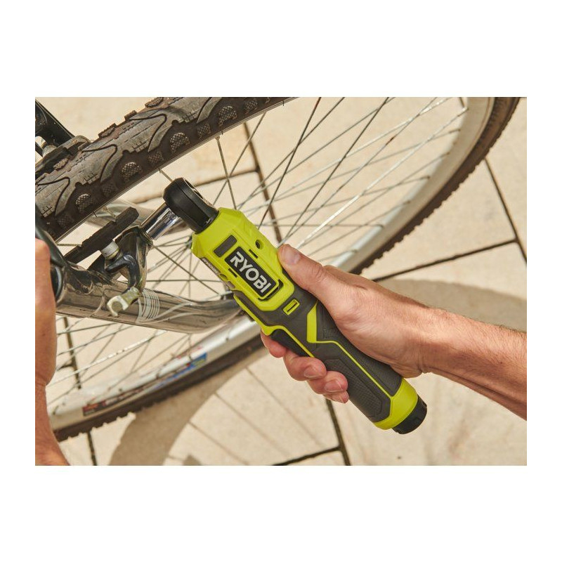 RYOBI Clé à cliquet 4V USB Lithium mécanique - batterie 2Ah + charg