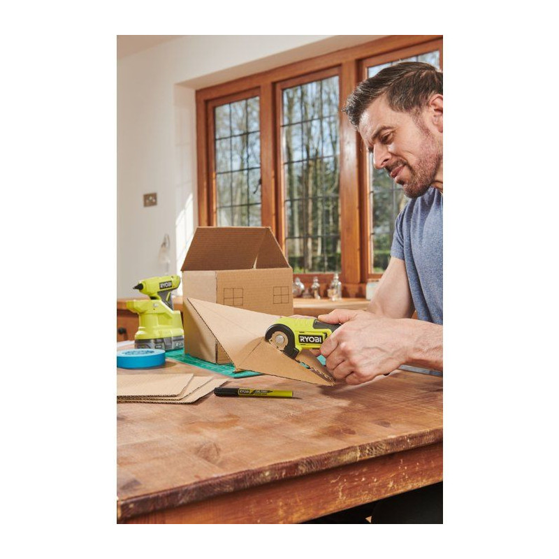 RYOBI Mini-scie outil rotatif 4V USB Lithium - sans batterie ni charge