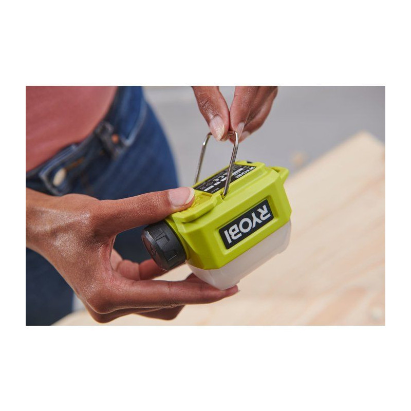 RYOBI Lampe lanterne 4V USB Lithium camping et bricolage - sans batter