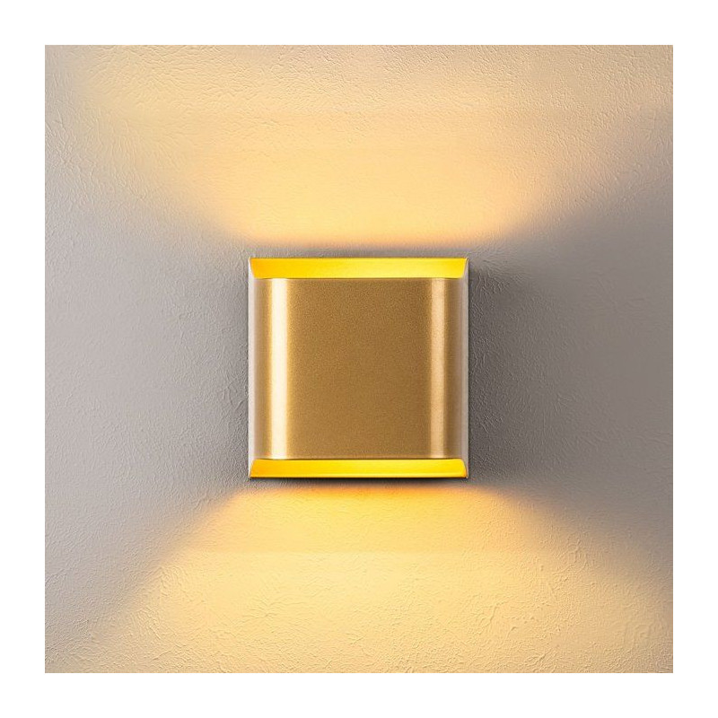 Applique murale Gold - Métal doré - Chic - Décoration lumineuse