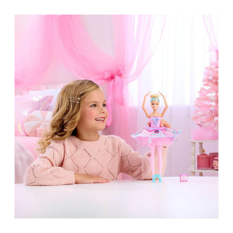 Poupée mannequin - Barbie - Clara dans Casse-Noisette tutu transforma