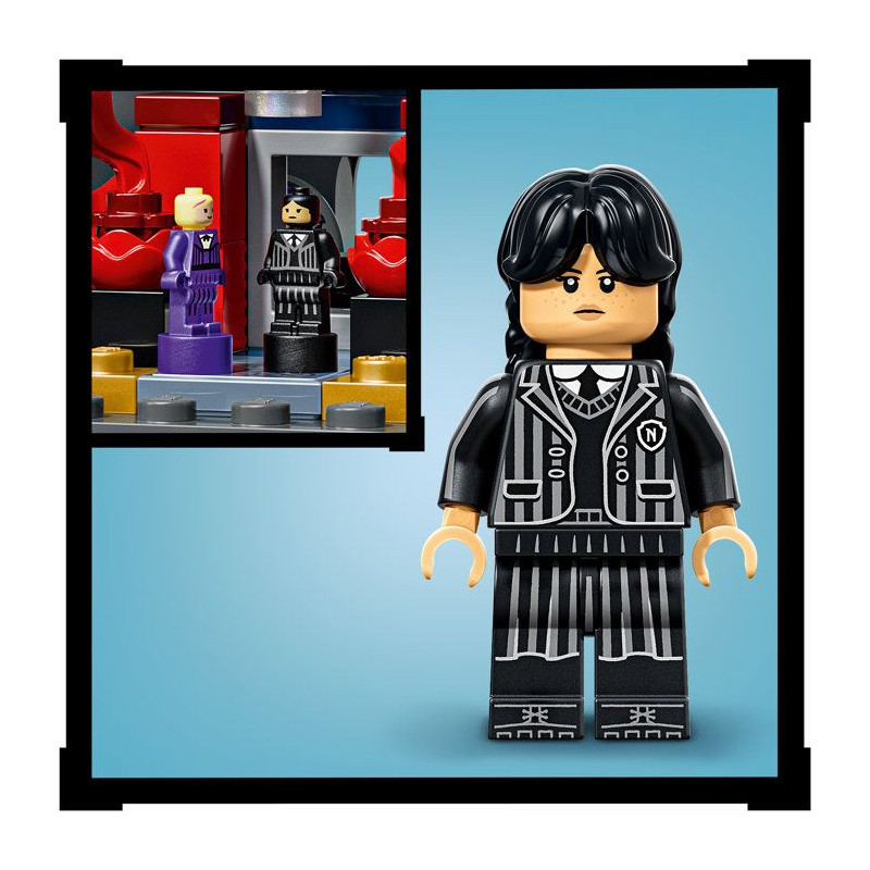 LEGO Mercredi 76788 L'Académie Nevermore - Maquette d'École avec 3 F