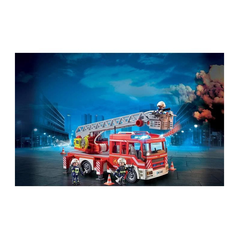 PLAYMOBIL 9463 - City Action - Fire Truck with Swivel Ladder - New in
