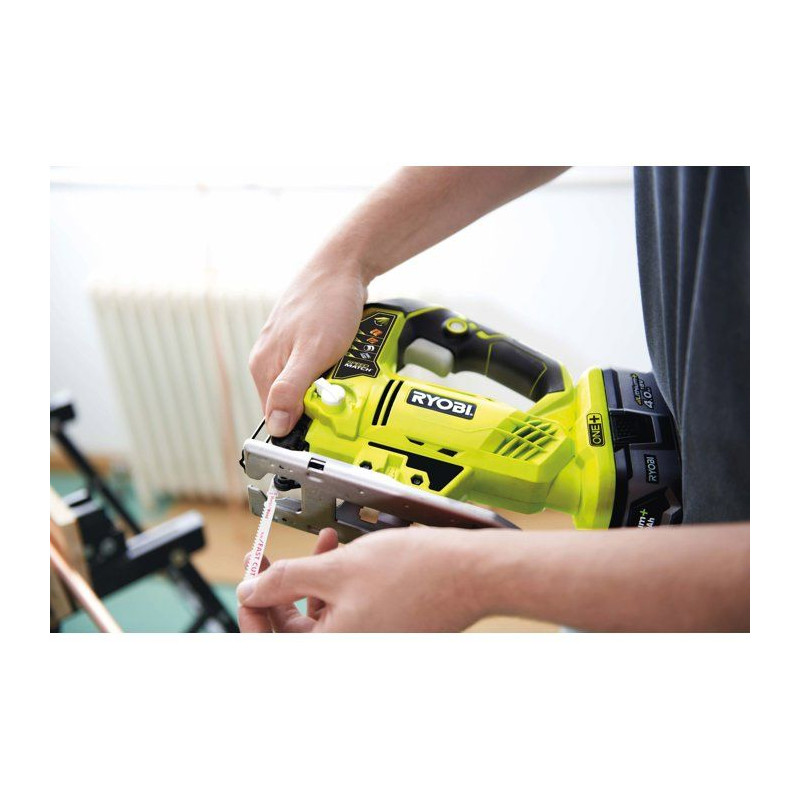 RYOBI Scie sauteuse 18V ONE+ bois métal PVC - sans batterie ni charge