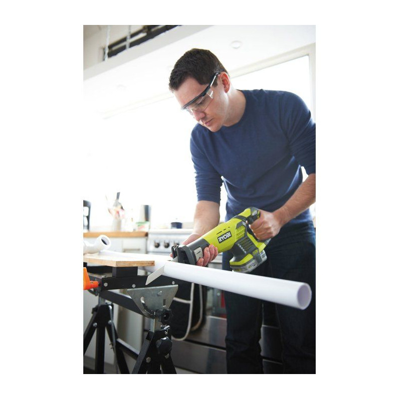RYOBI Scie sabre 18V ONE+ coupe bois métal - sans batterie ni chargeu