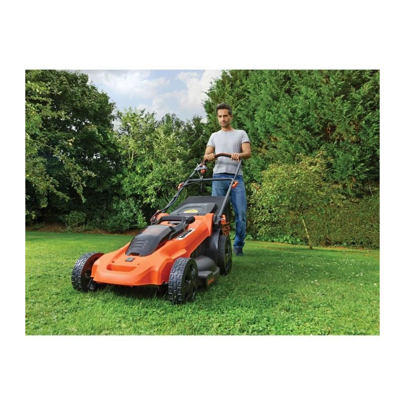 BLACK & DECKER Autosense battery-powered mower 48cm 36V 2x2 Ah