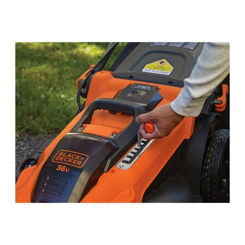 BLACK & DECKER Autosense battery-powered mower 48cm 36V 2x2 Ah