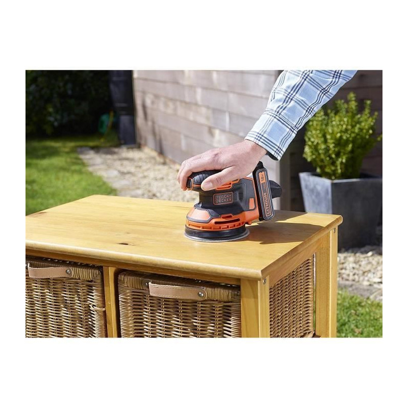 BLACK & DECKER Eccentric sander BDCROS18N - 18 V