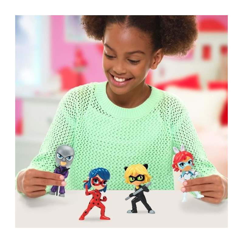 Chibi Color Change Surprise Dolls 10 cm - Miraculous Ladybug - BANDAI