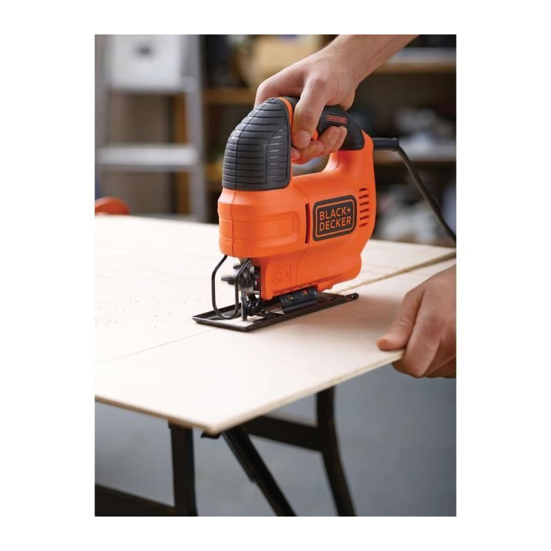 Black+Decker Sweeping Sweeping Shape Fire 520W KS701E-QS Variable spee