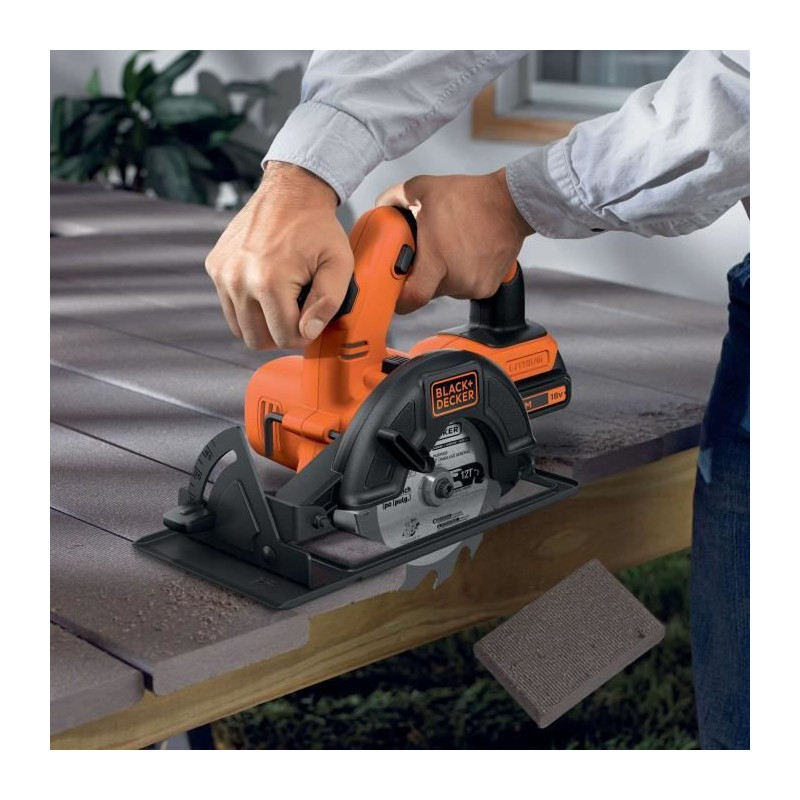 BLACK & DECKER Cordless circular saw BDCCS18N-XJ - 140 mm - 18 V