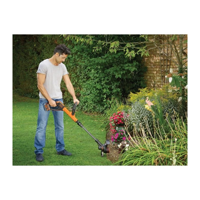 BLACK & DECKER POWERCOMMAND ™ 18V LITHIUM Cordless 30cm String Trimm