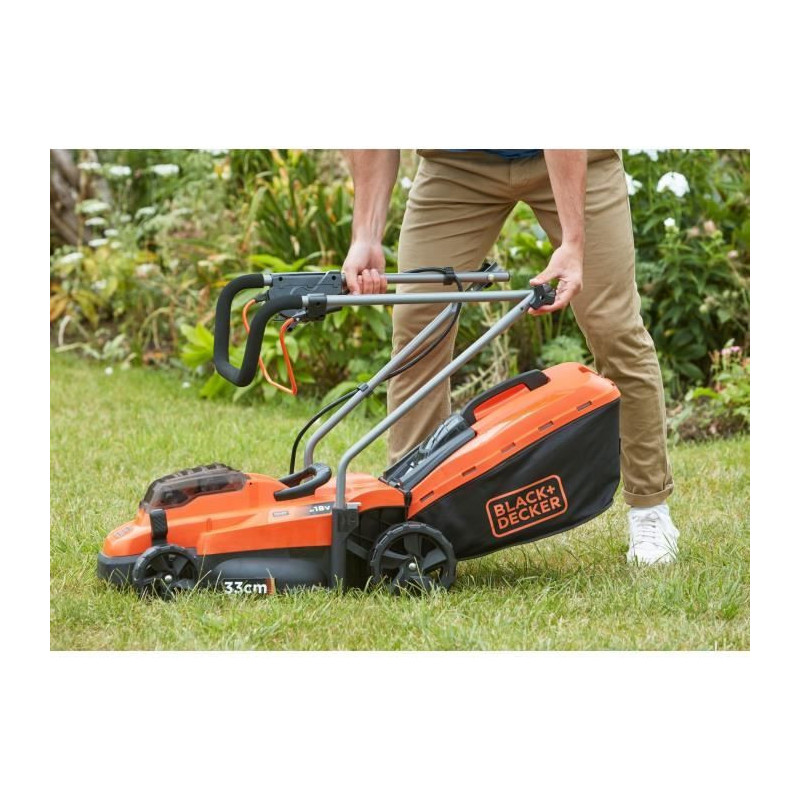 BLACK & DECKER 18V LITHIUM Cordless Lawnmower 33 cm - 2.5Ah - 2 batter