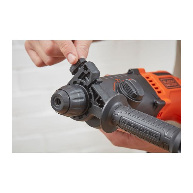 BLACK + DECKER BEHS01-QS HAMMER DRILL SDS + 650 WATTS