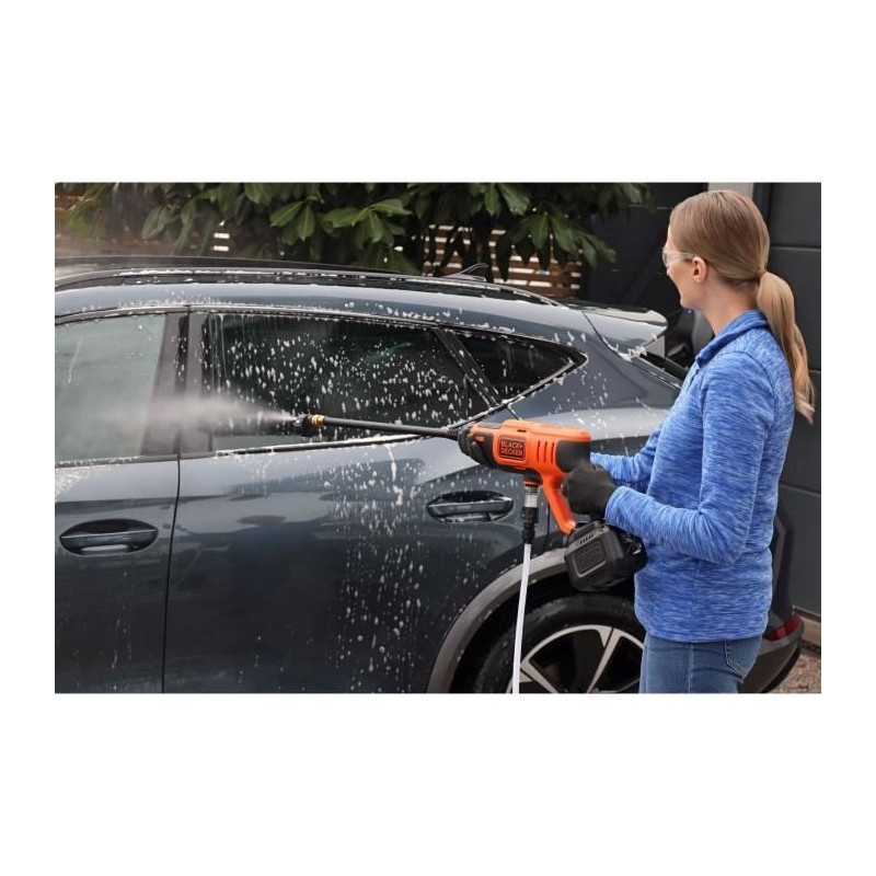 Black+Decker BCPC18B -XJ Pressure Cleaner 24 Bars Wireless Lithium 18