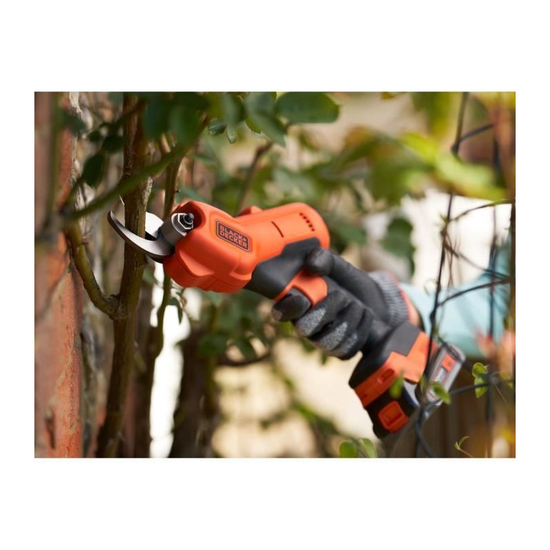 BLACK+DECKER pruning shears - 18V 2Ah Lithium battery - Cutting capaci