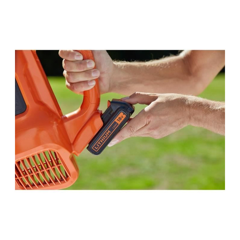 Black+Decker Axial Wireless Suffering 18V BCBL200L-QW delivered with 2