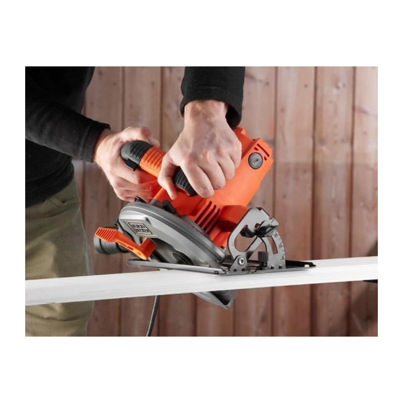 BLACK & DECKER CS1550-QS Circular Saw - 1500 W