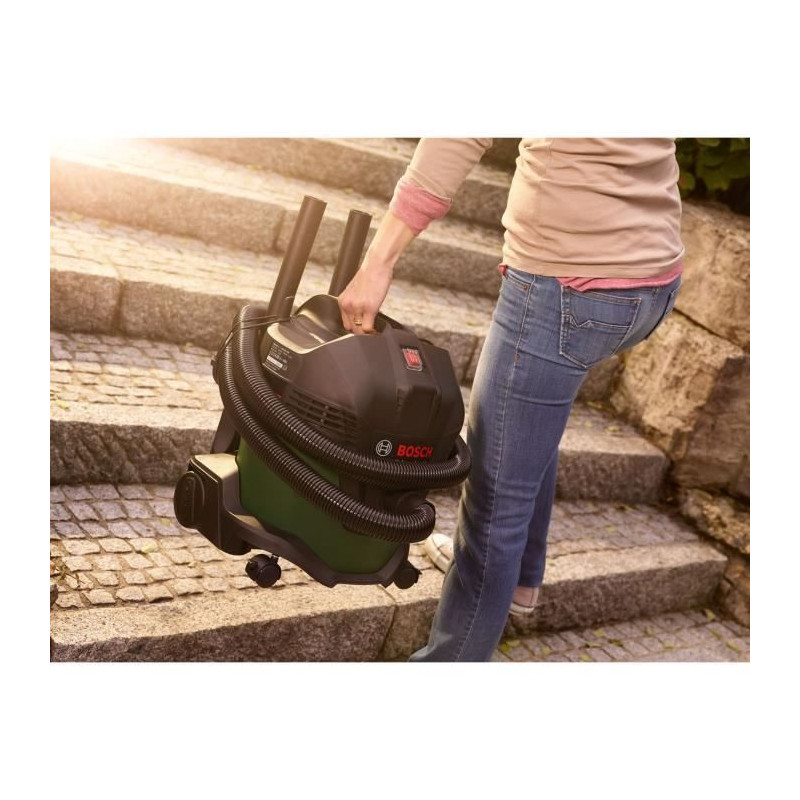 Bosch water vacuum cleaner - Universalvac 15 (delivered in a box with