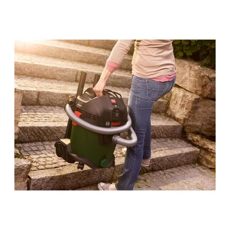 Bosch water and dust vacuum cleaner - Advancedvac 20 (with accessories