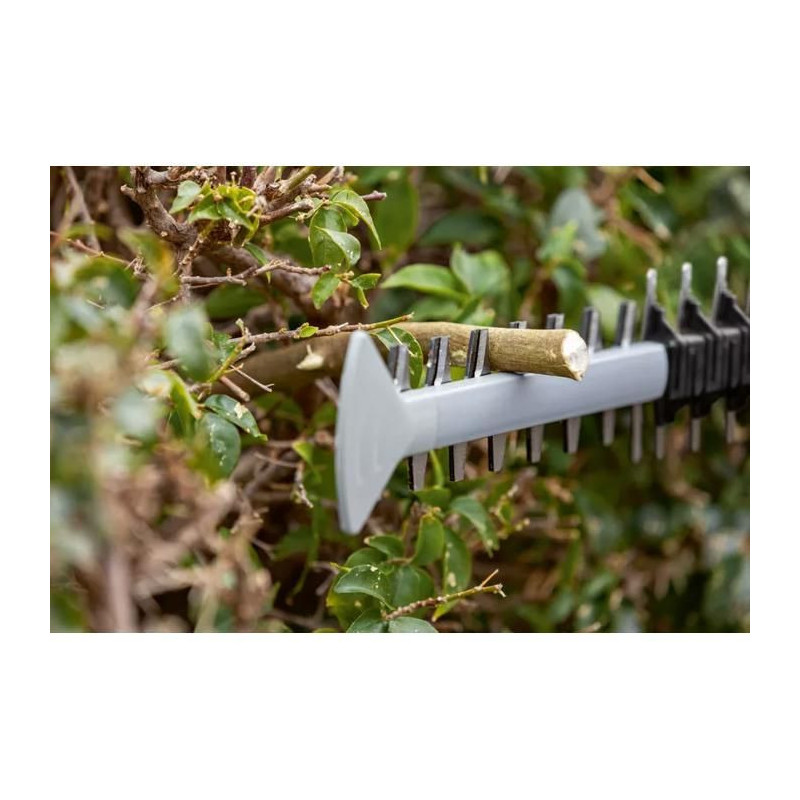 GHE 18V-50 Professional Cordless Hedge Trimmer - 18V - 50 cm - Without