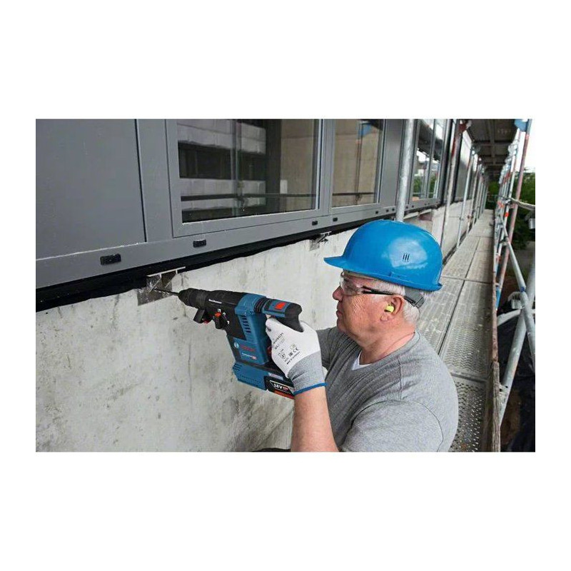 Bosch Professional GBH 18V-26F SDS Plus Hammer Drill, with 2 ProCore 5