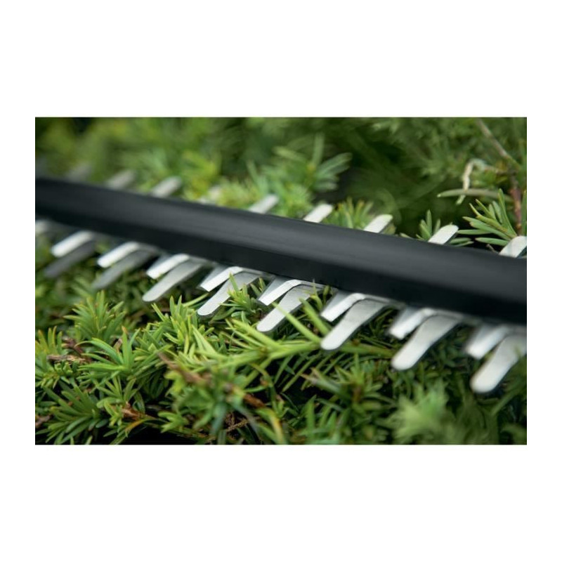 Bosch UniversalHedge Cut 18-55 cordless hedge trimmer without battery
