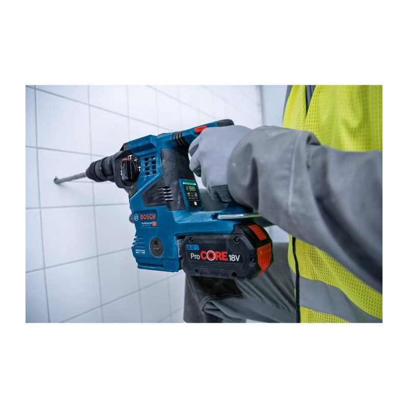 Bosch Professional GBH 18V-28CF 3.3J hammer drill with GDE 18V-16 suct