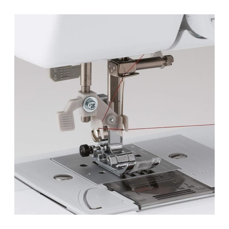 BROTHER RH-137Mechanical sewing machine - 6 feed dogs